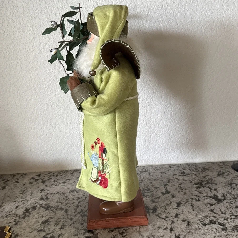 SANTA Christmas Figure Spring Time 21 INCHES TALL Bird Lover Bird Watcher Nature